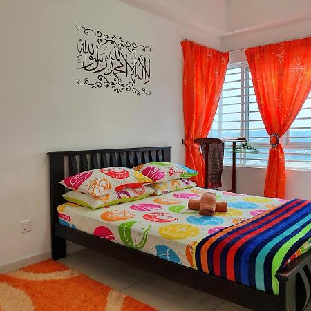 Az Homestay @ Southville City Банги Экстерьер фото